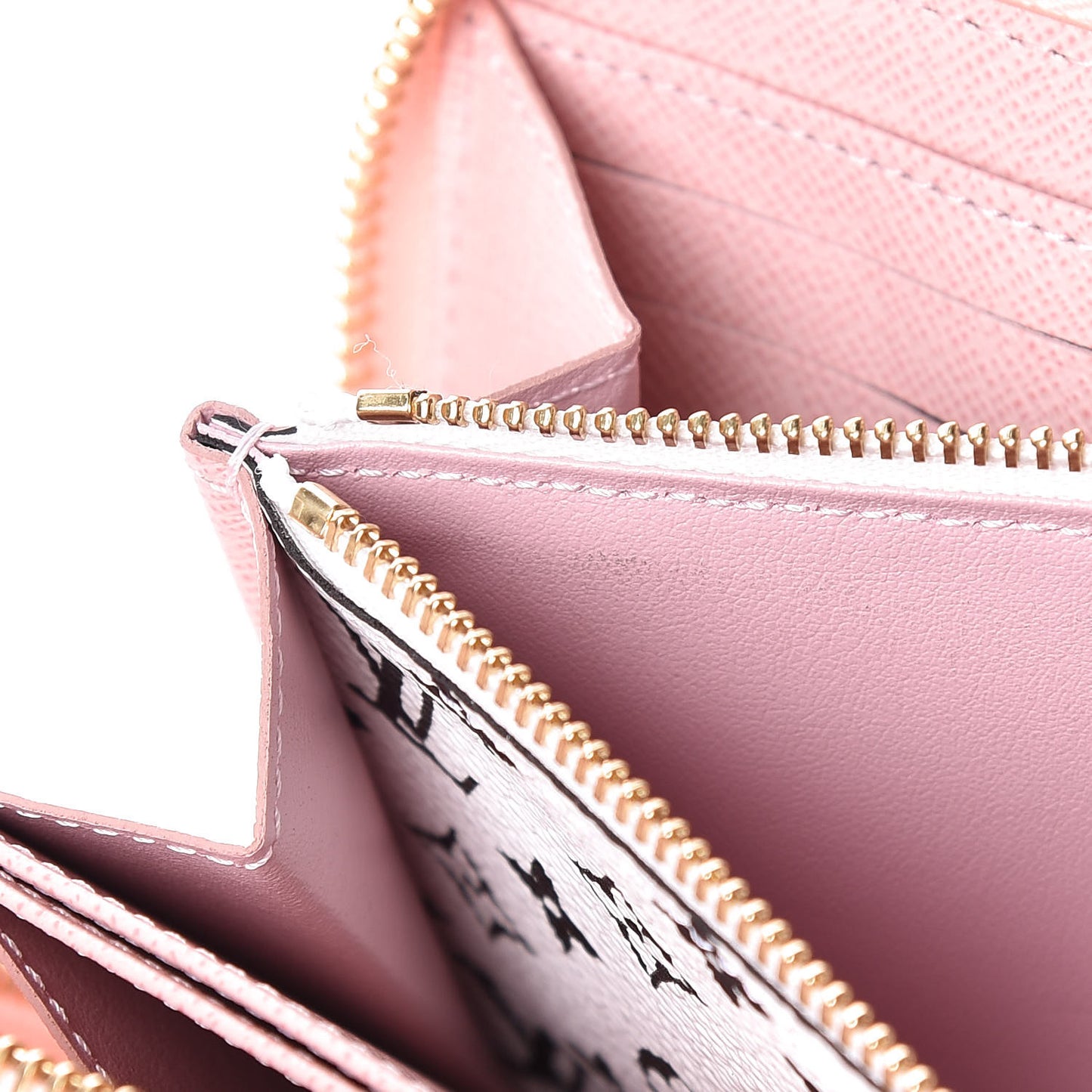 Monogram Giant Zippy Wallet Rouge Rose