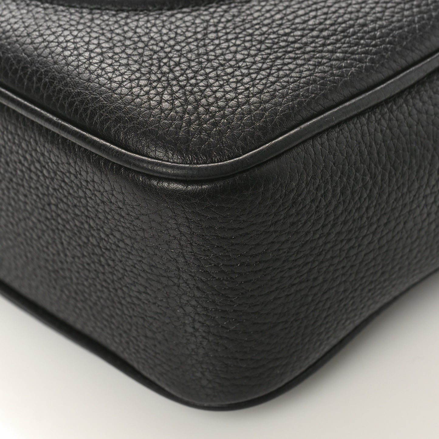 Pebbled Calfskin Small Soho Disco Bag Black