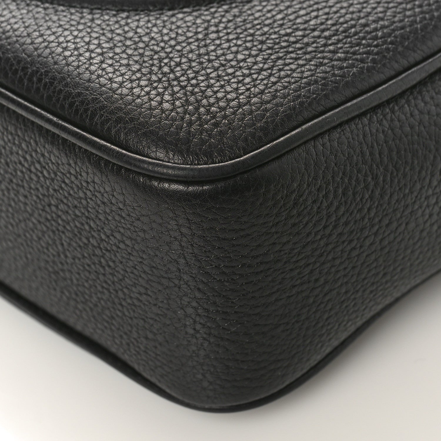 Gucci Pebbled Calfskin Small Soho Disco Bag Black 9 of 12