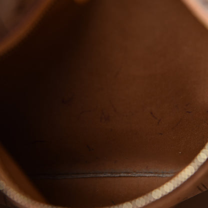 Louis Vuitton Monogram Neverfull MM 21 of 23