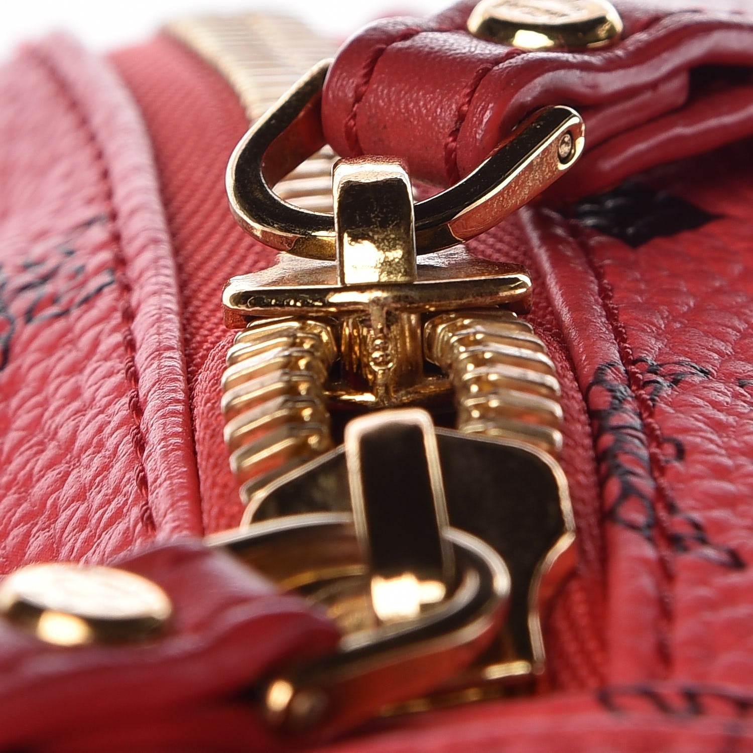 MCM Visetos Medium Sprinkle Stud Stark Backpack Red 9 of 11