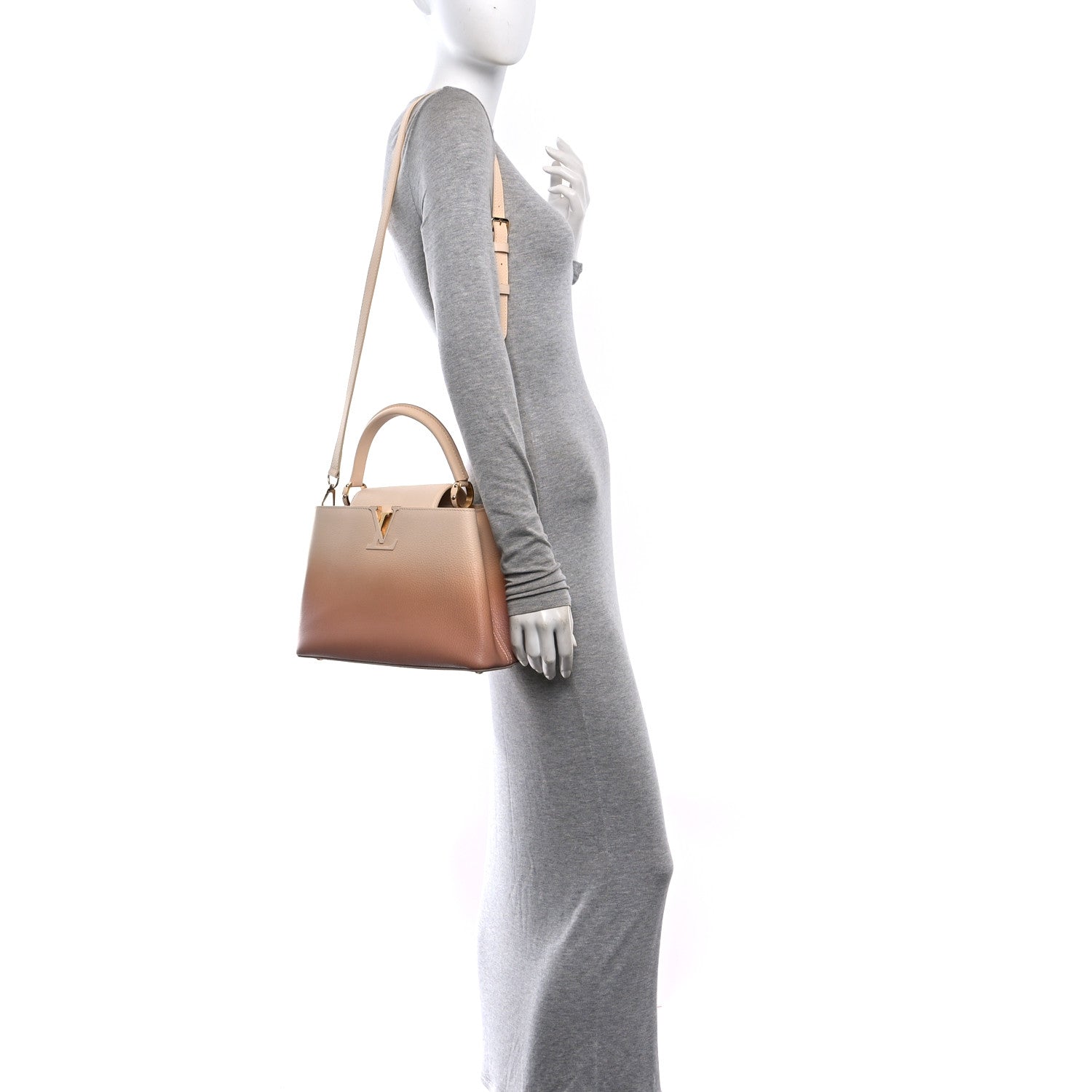 Louis Vuitton Taurillon Gradient Capucines PM Cloudy Creme 2 of 10