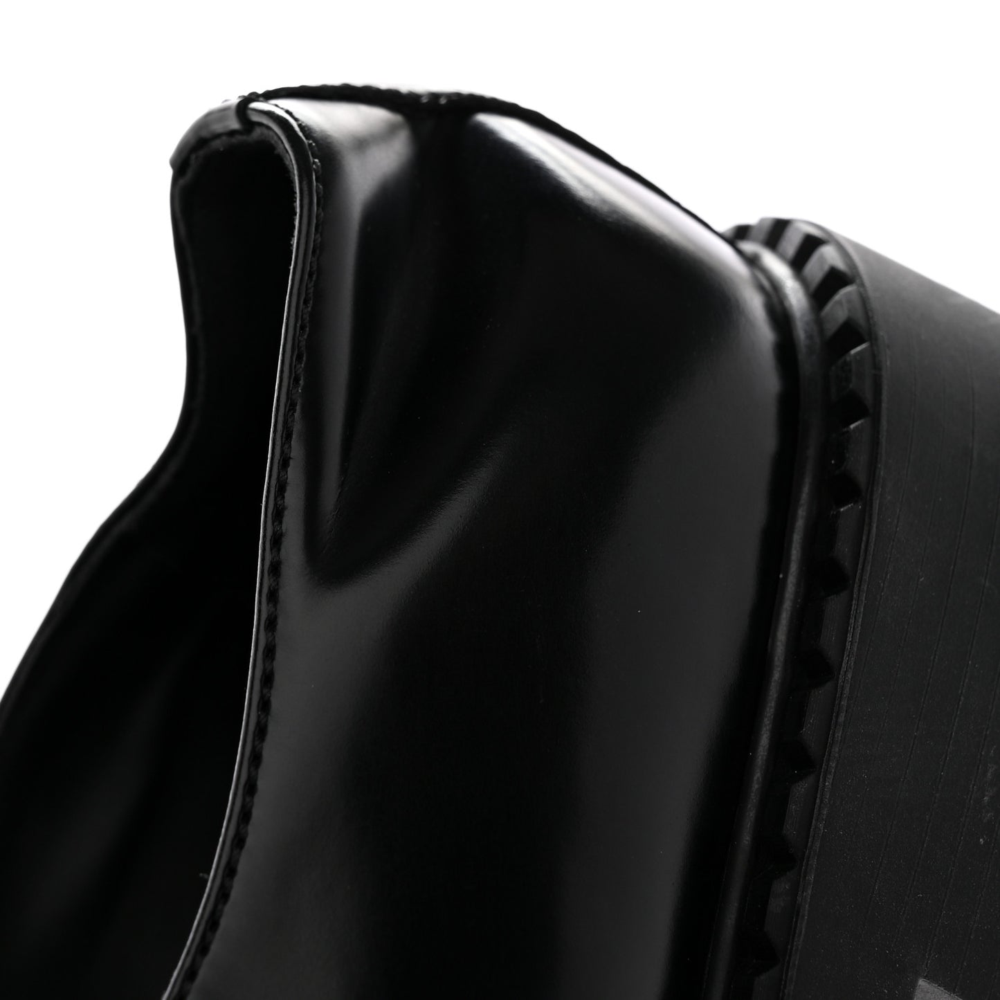 Spazzolato Metal Triangle Logo 50mm Loafers 40 Black