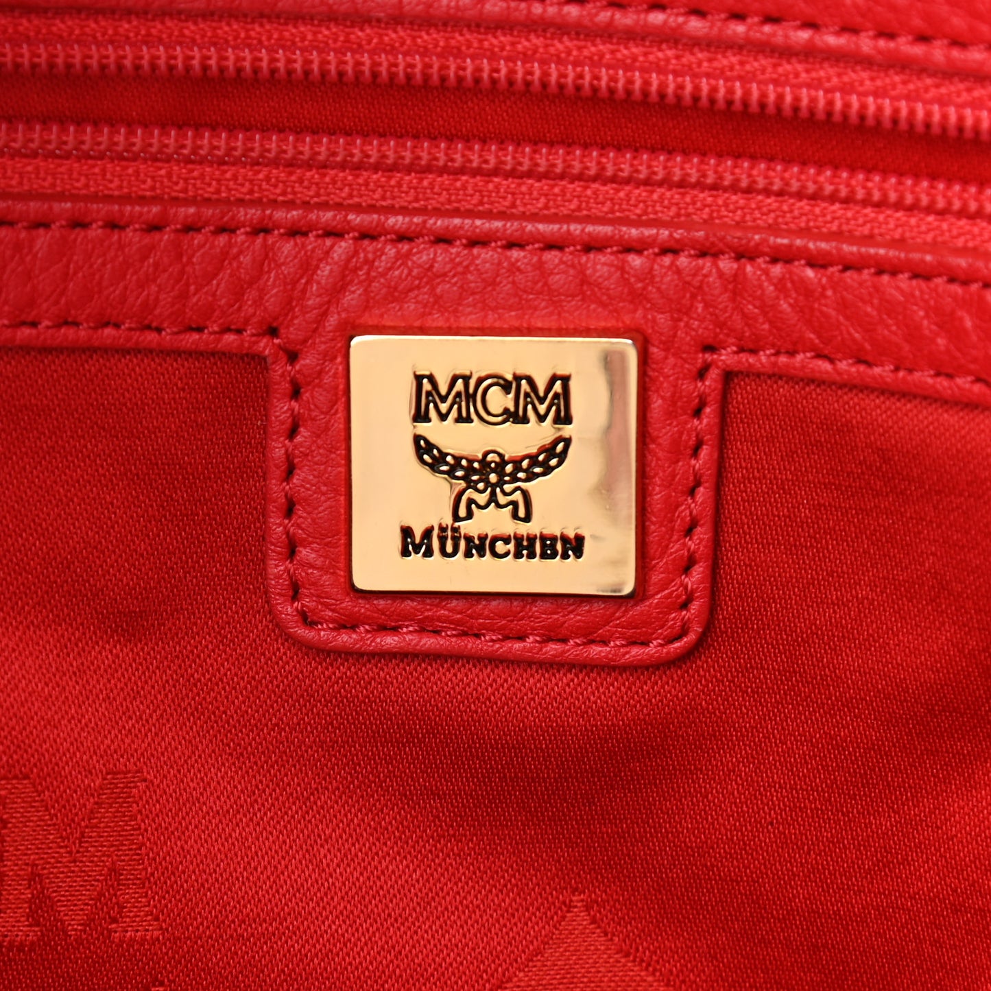 Visetos Medium Sprinkle Stud Stark Backpack Corail