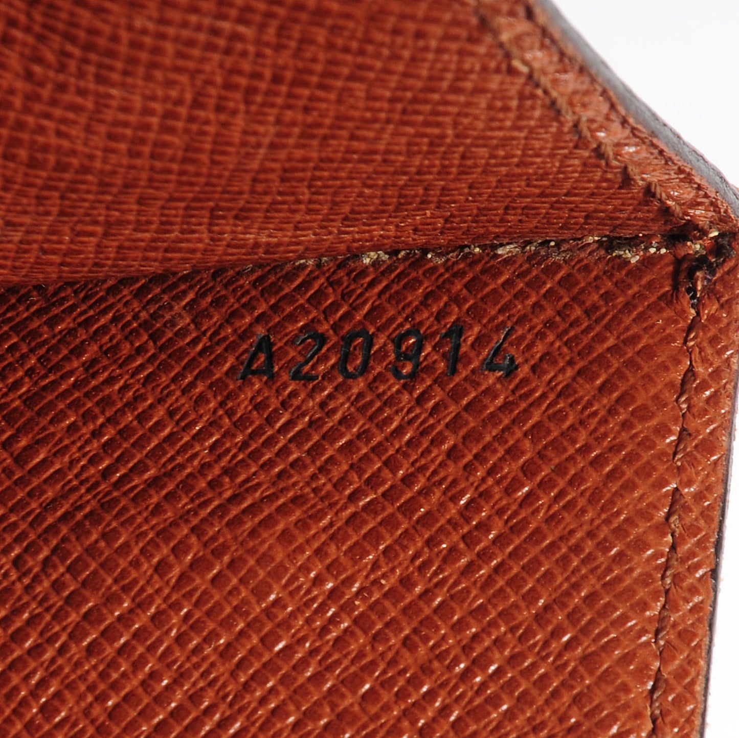 Monogram Monceau 26