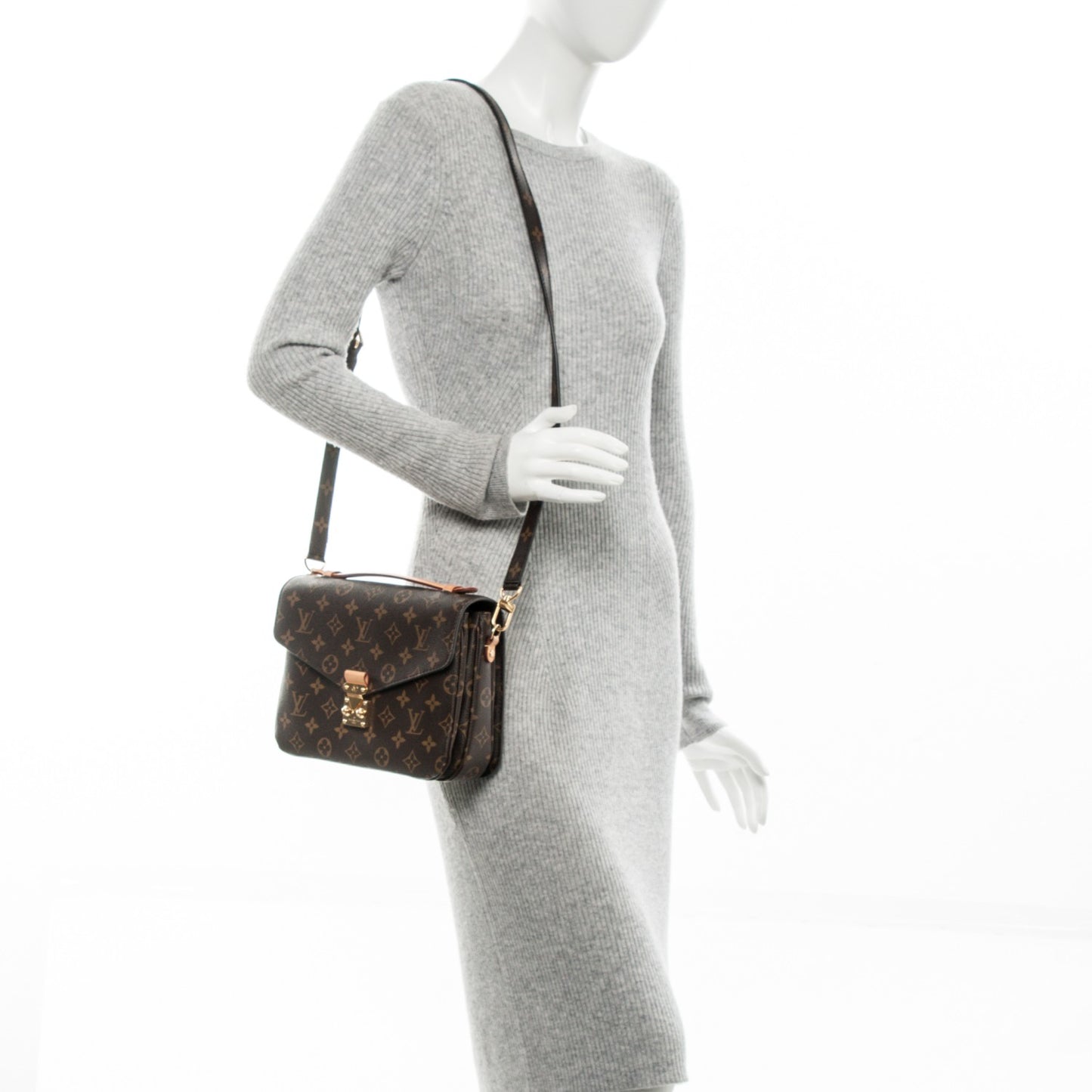 Monogram Pochette Metis