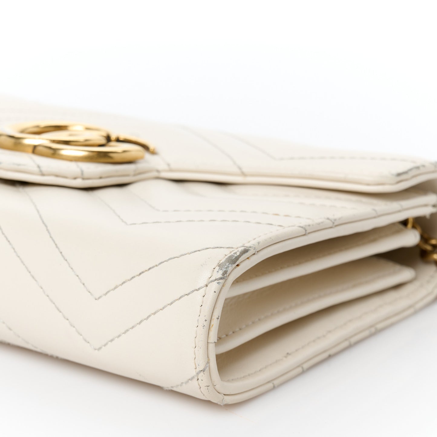 Calfskin Matelasse GG Marmont Chain Wallet Mystic White