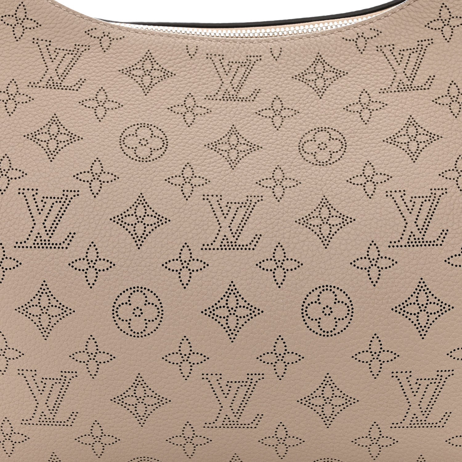Louis Vuitton Mahina Why Knot MM Galet 7 of 9