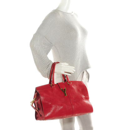 Saint Laurent Sheepskin Medium Cabas ChYc Red 2 of 8