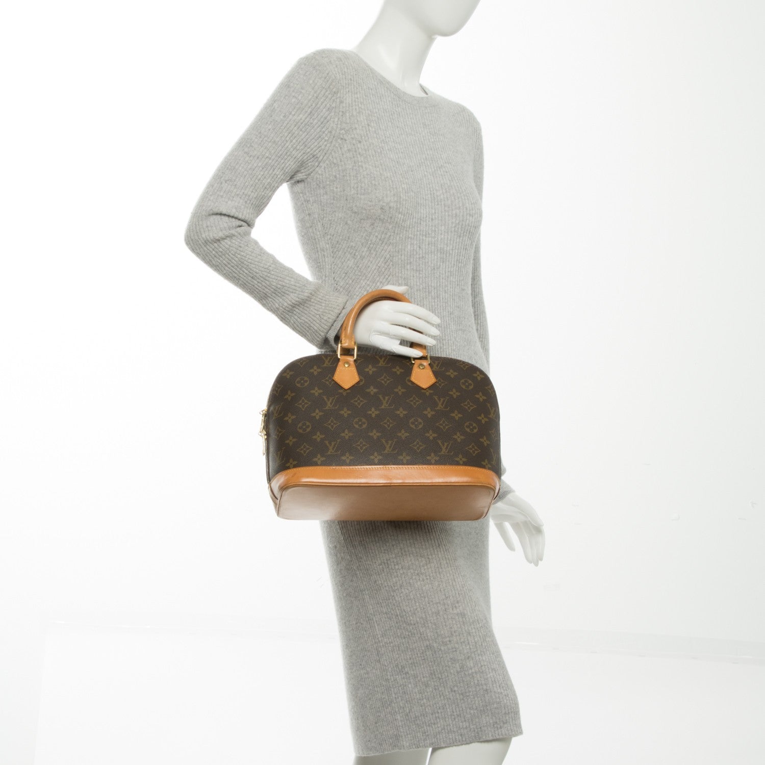 Louis Vuitton Monogram Alma PM 2 of 8