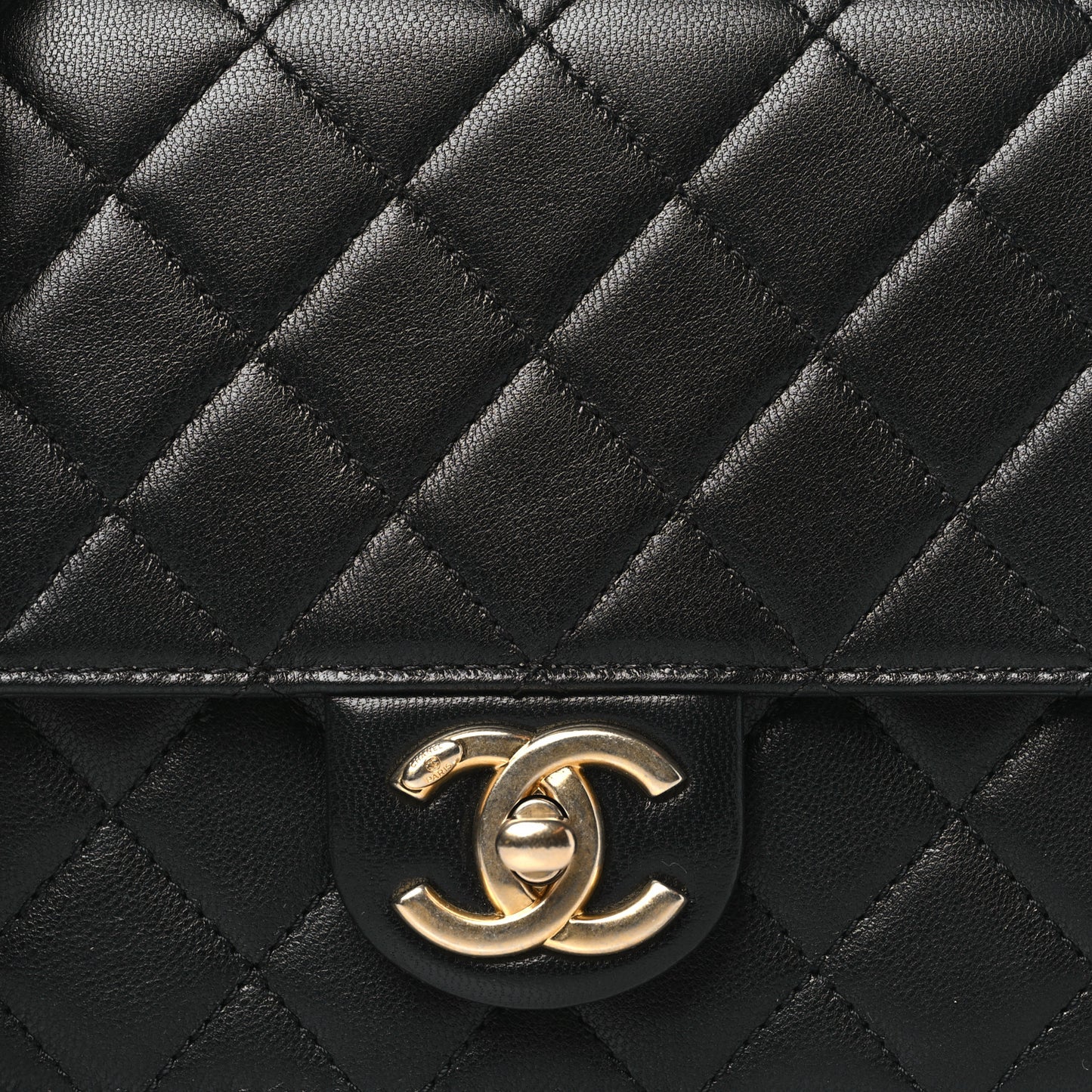 Lambskin Quilted Small Chic Pearls Flap Black