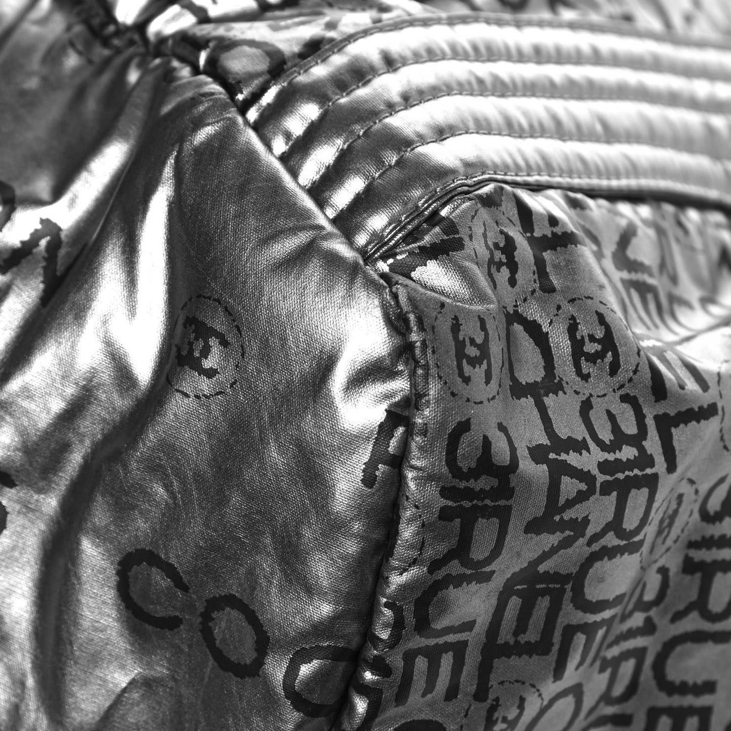 Lacquered Canvas Medium Unlimited Tote Argent Fonce