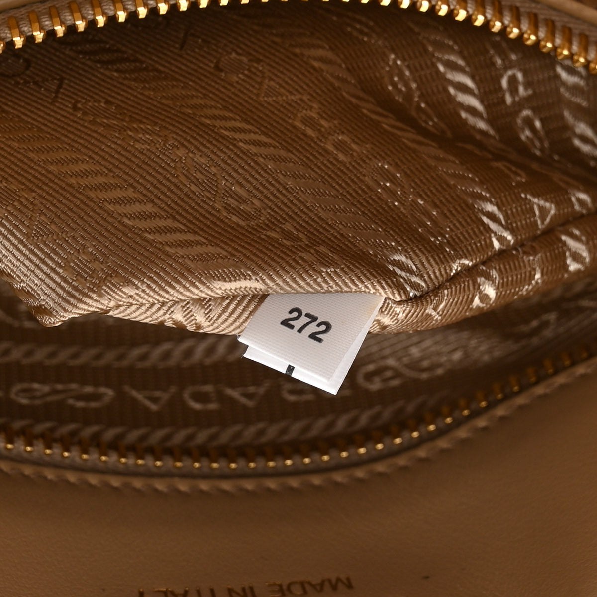 Jacquard Saffiano Triangolo Symbole Embroidered Small Tote Corda Talco