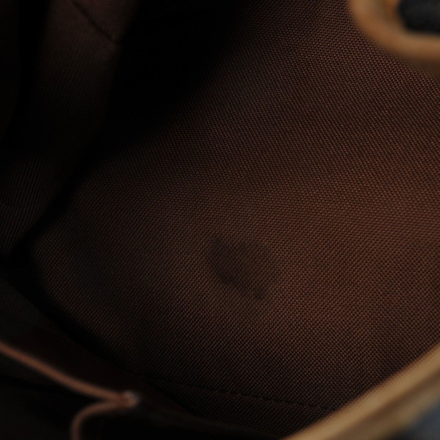 Louis Vuitton Monogram Batignolles 9 of 15