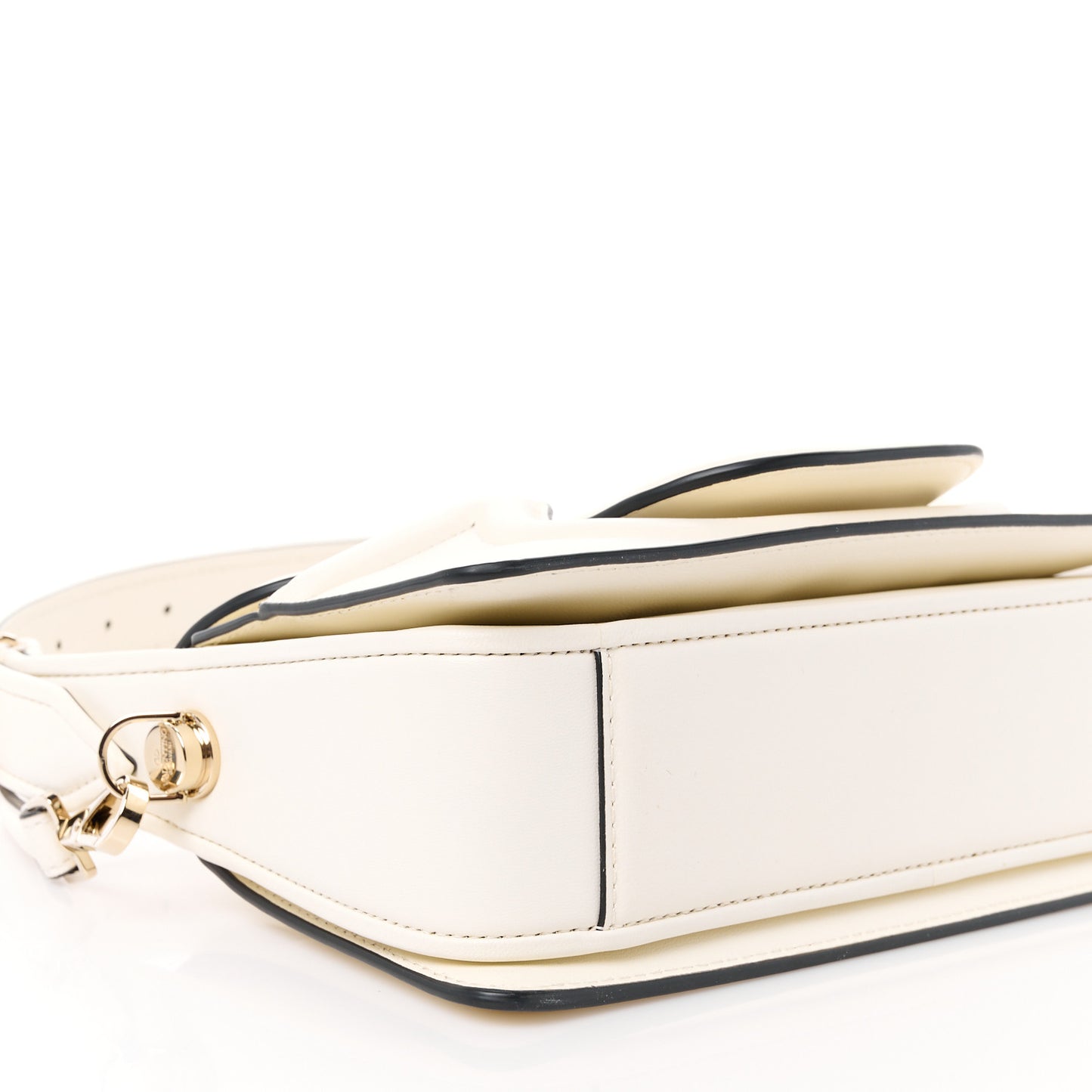 Vitello Sculpture Shoulder Bag Ivory