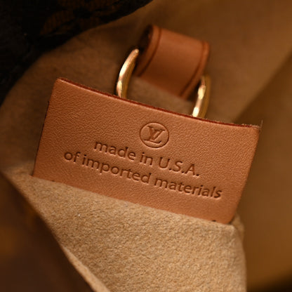 Louis Vuitton Monogram Artsy MM 6 of 11