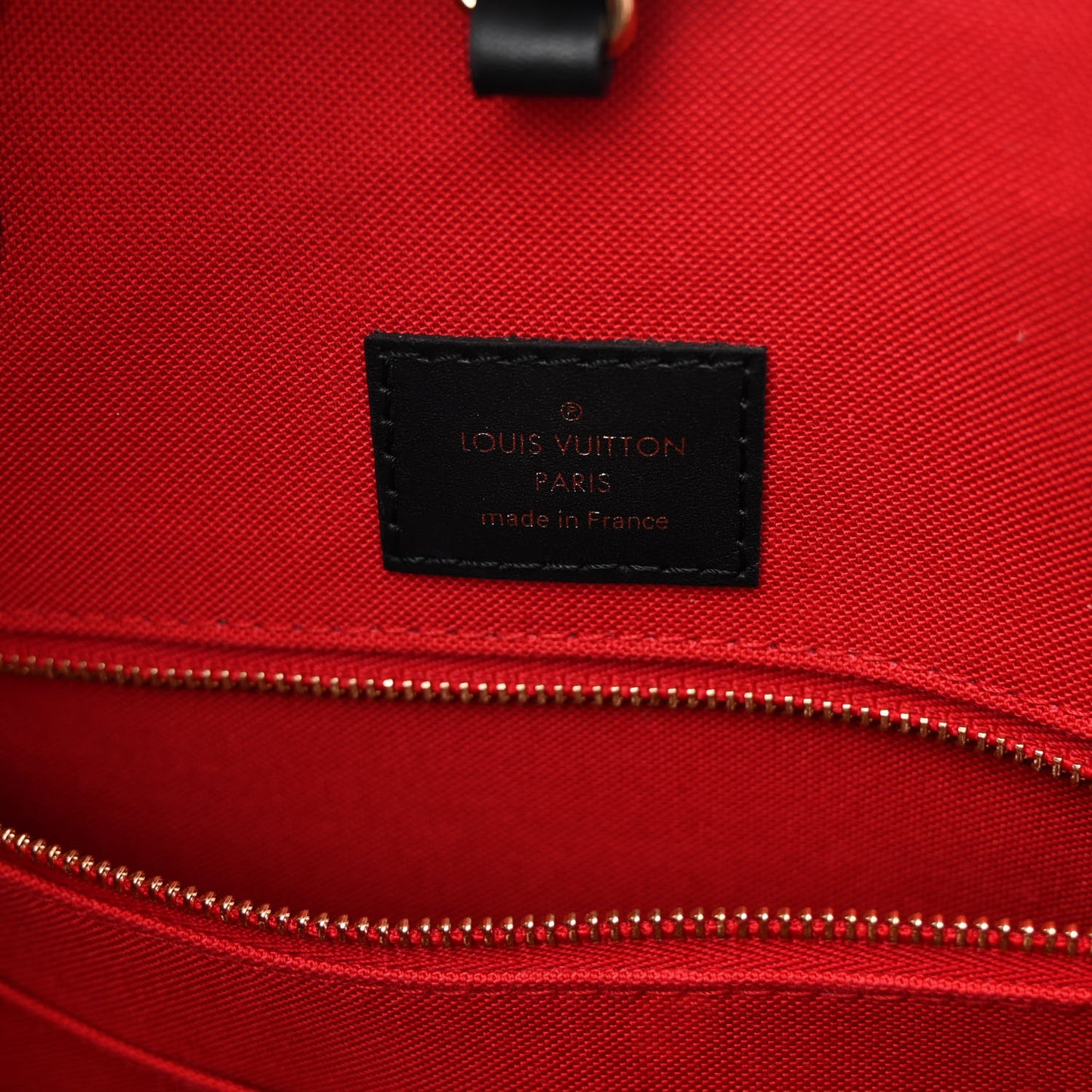 Reverse Monogram Giant Onthego MM