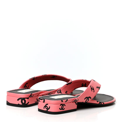 Chanel Lambskin Printed CC Thong Sandals 38 Pink Black 4 of 8