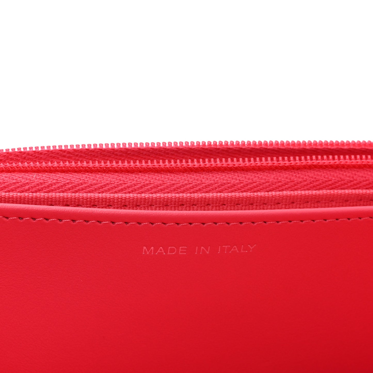 Caviar Quilted Wallet on Chain WOC Dark Pink