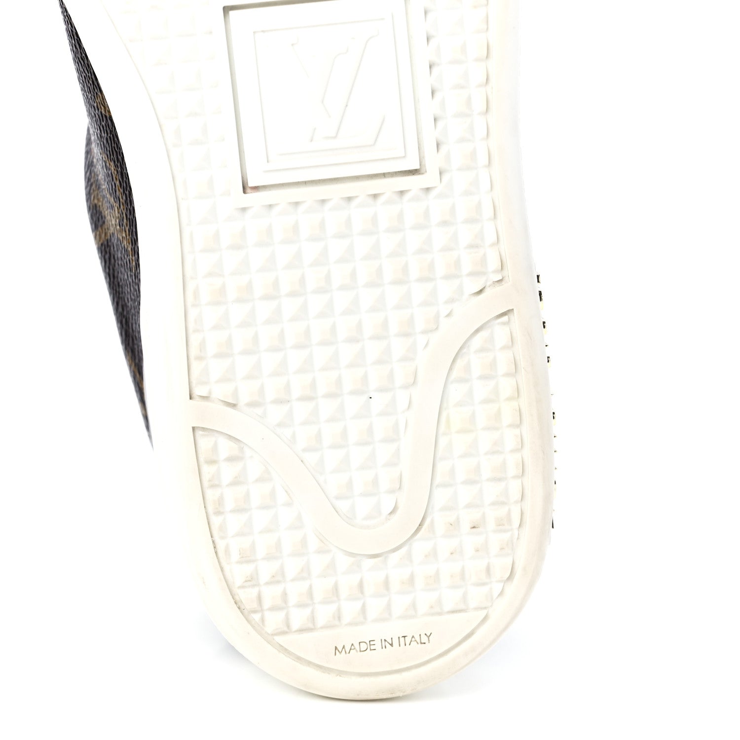 Louis Vuitton Patent Monogram Frontrow Sneakers 35 6 of 8