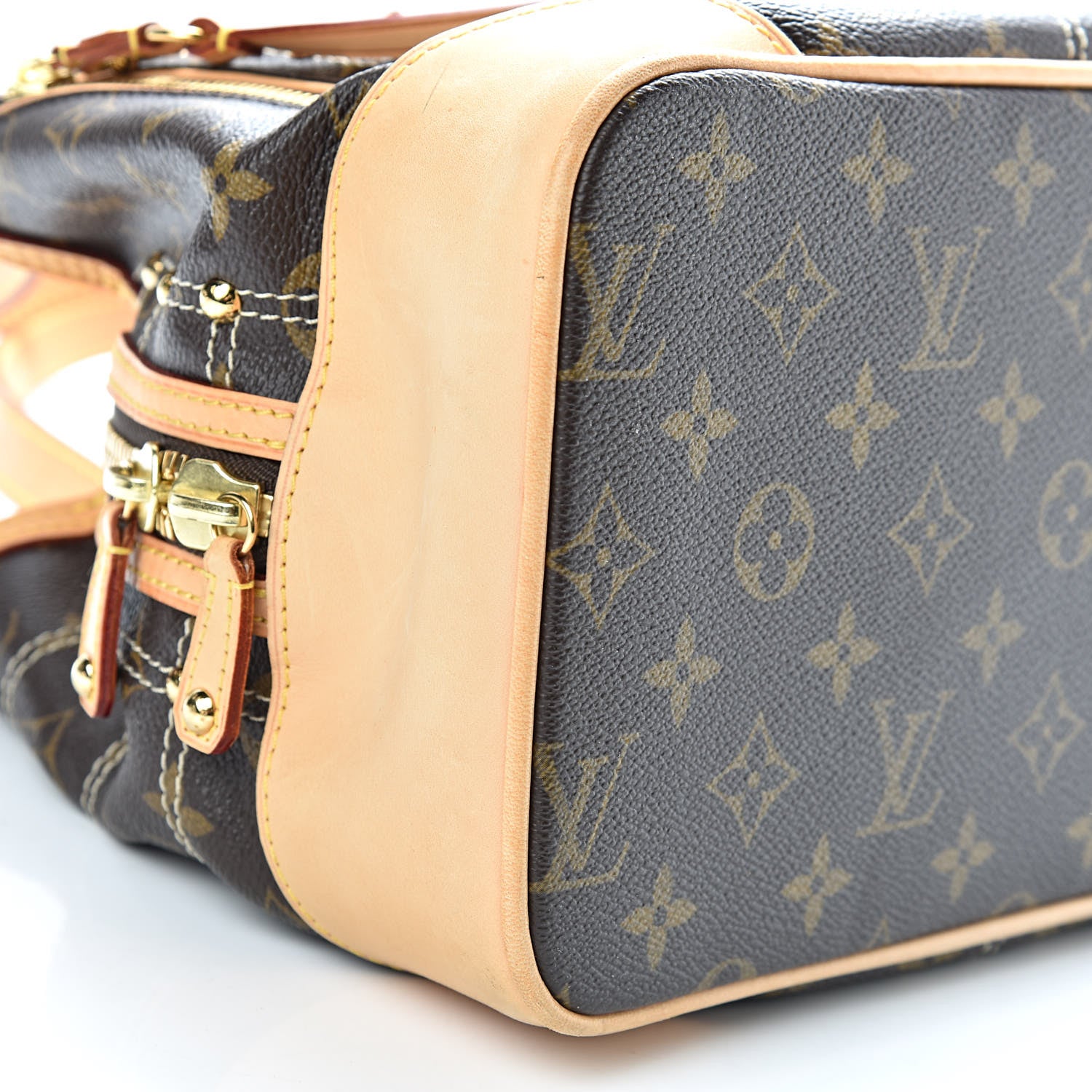 Louis Vuitton Monogram Riveting 10 of 16