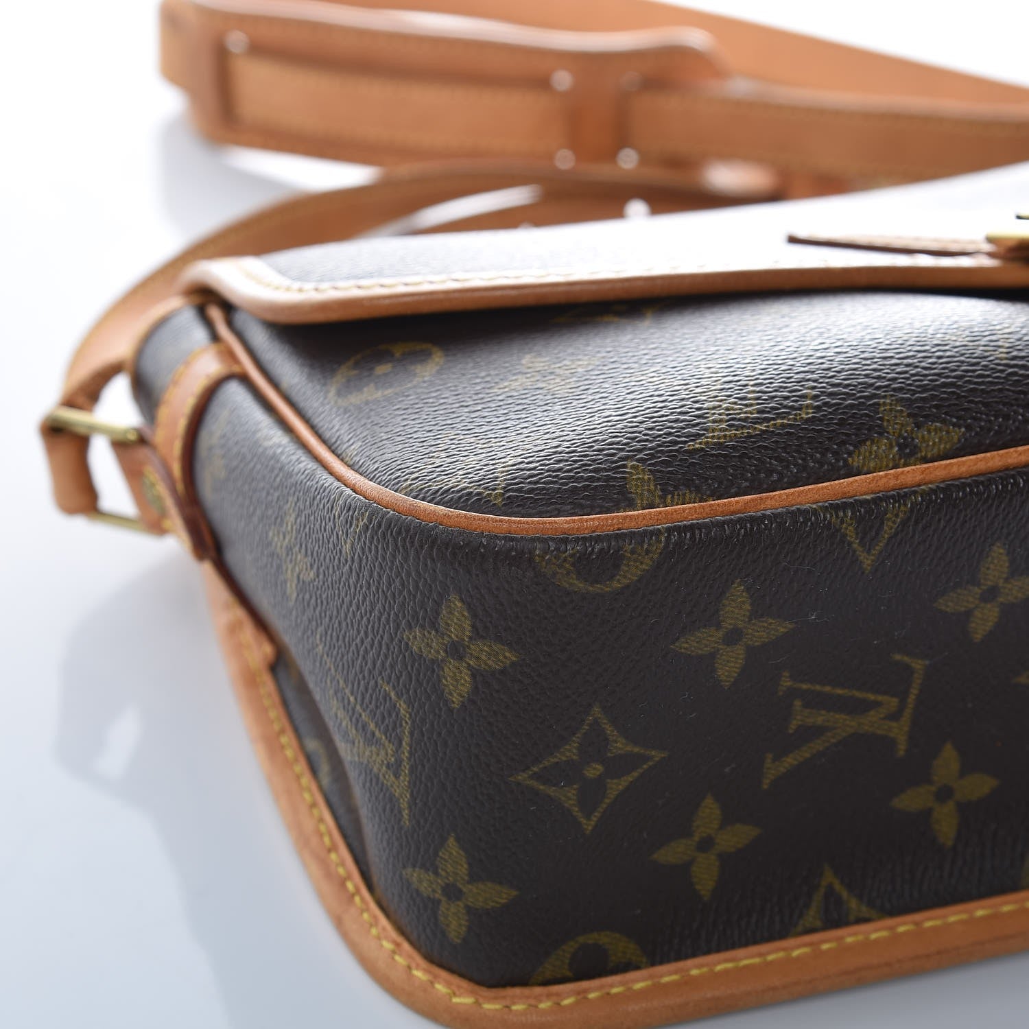 Louis Vuitton Monogram Sologne 7 of 18