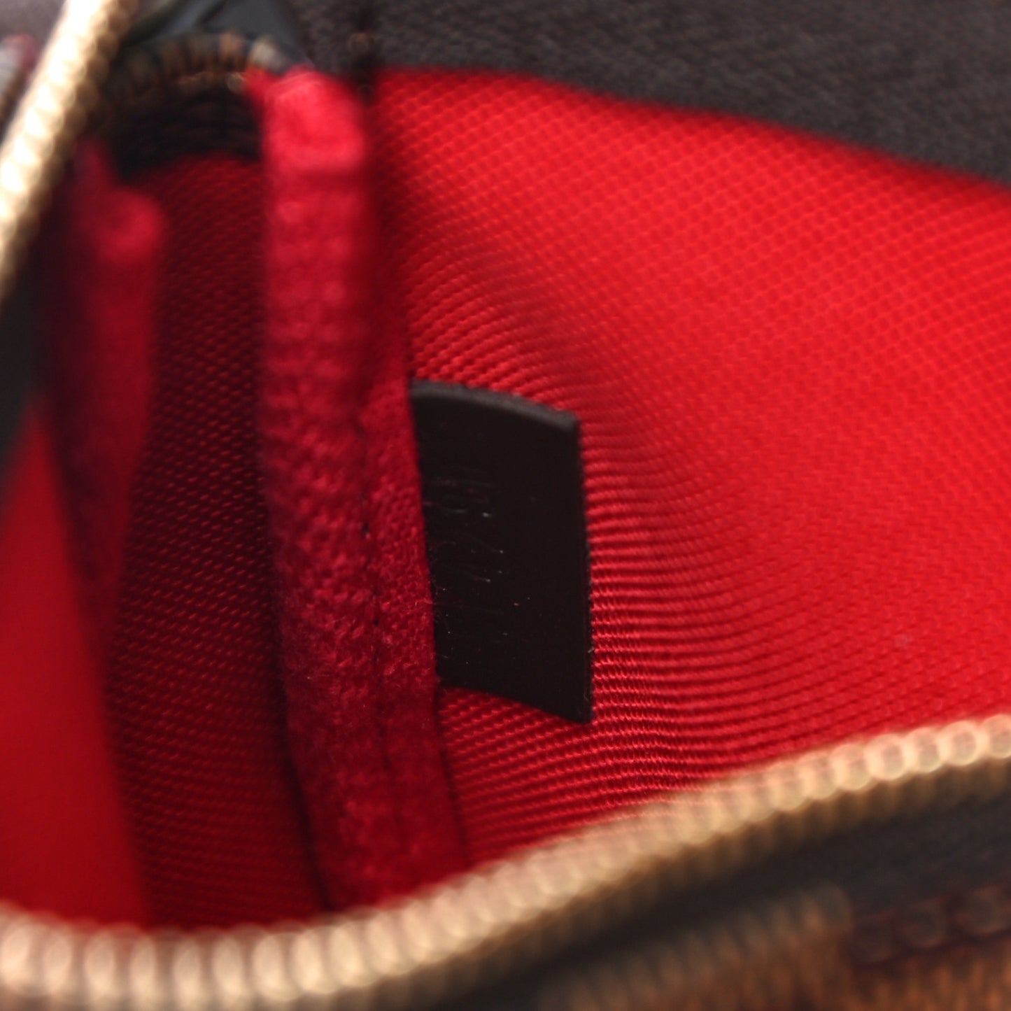 Damier Ebene Mini Pochette Accessories
