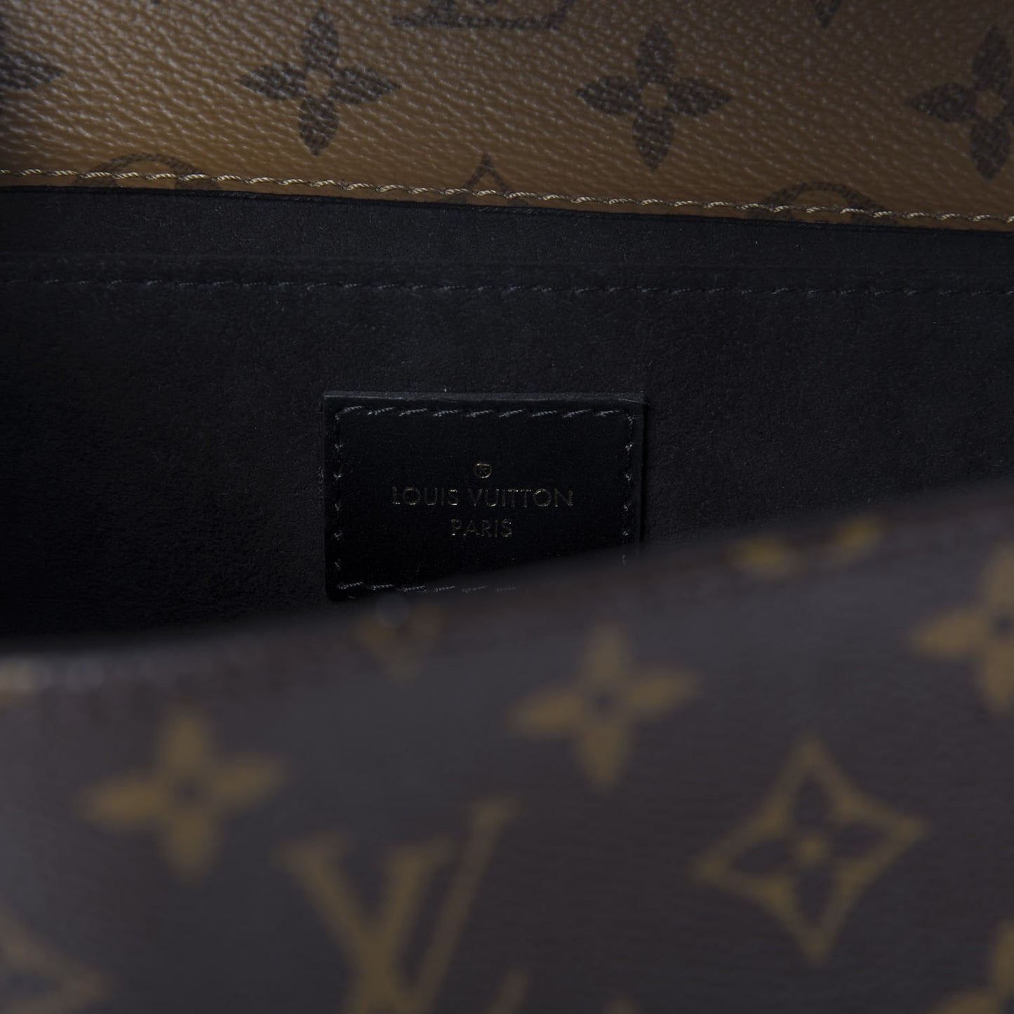 Reverse Monogram Pochette Metis