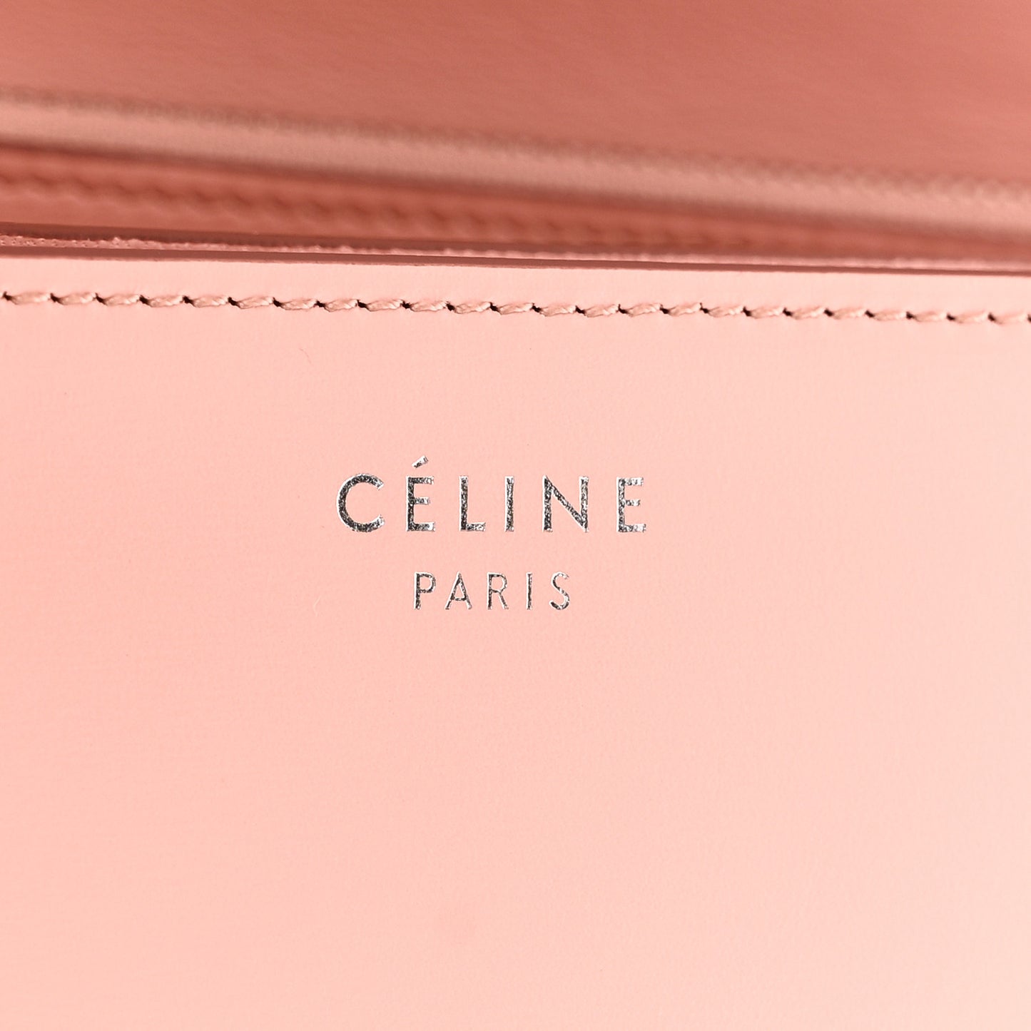 Box Calfskin Medium Classic Box Flap Bag Pink
