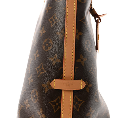 Louis Vuitton Monogram CarryAll MM 7 of 10