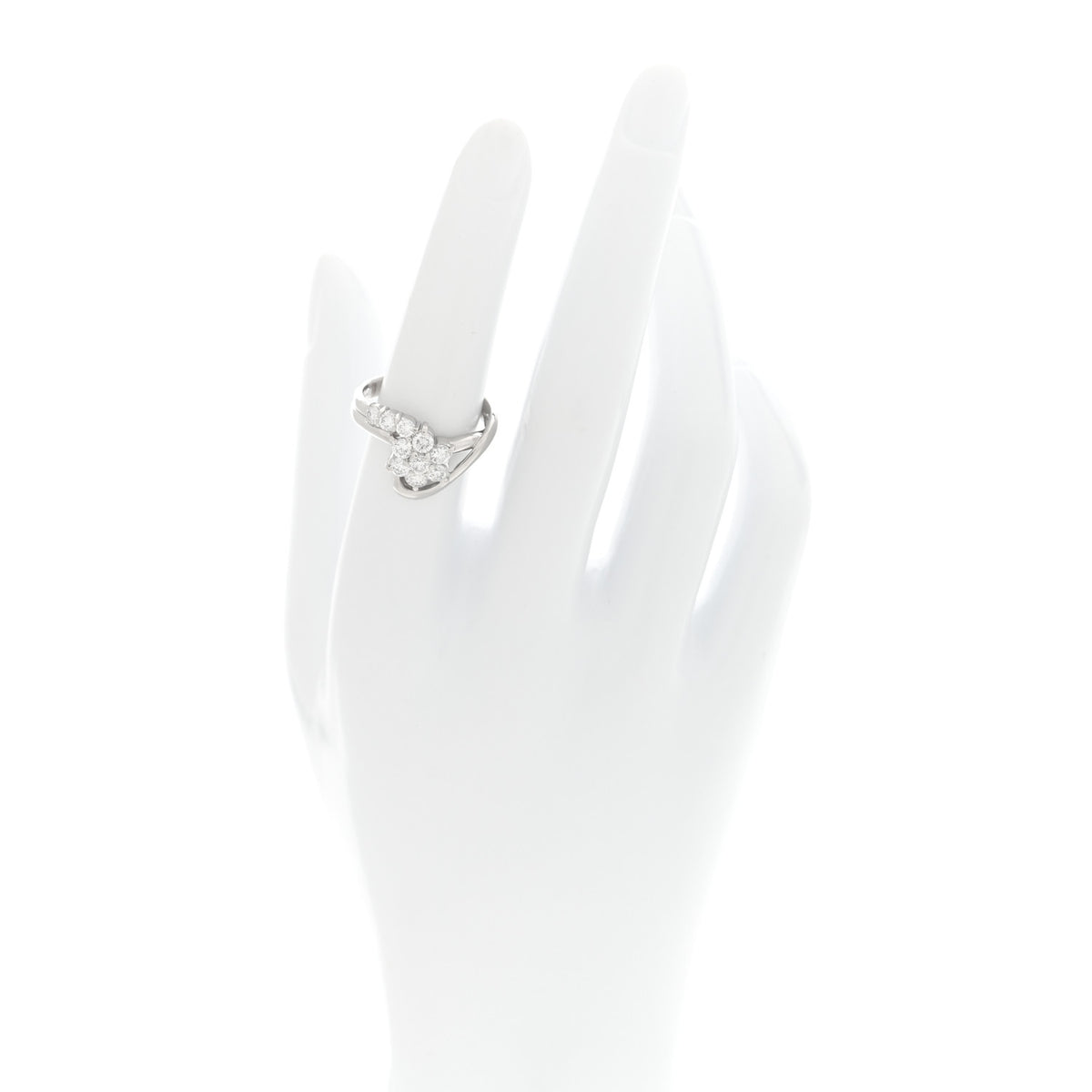 Platinum Diamond 1.06ctw Flower Ring 52 6
