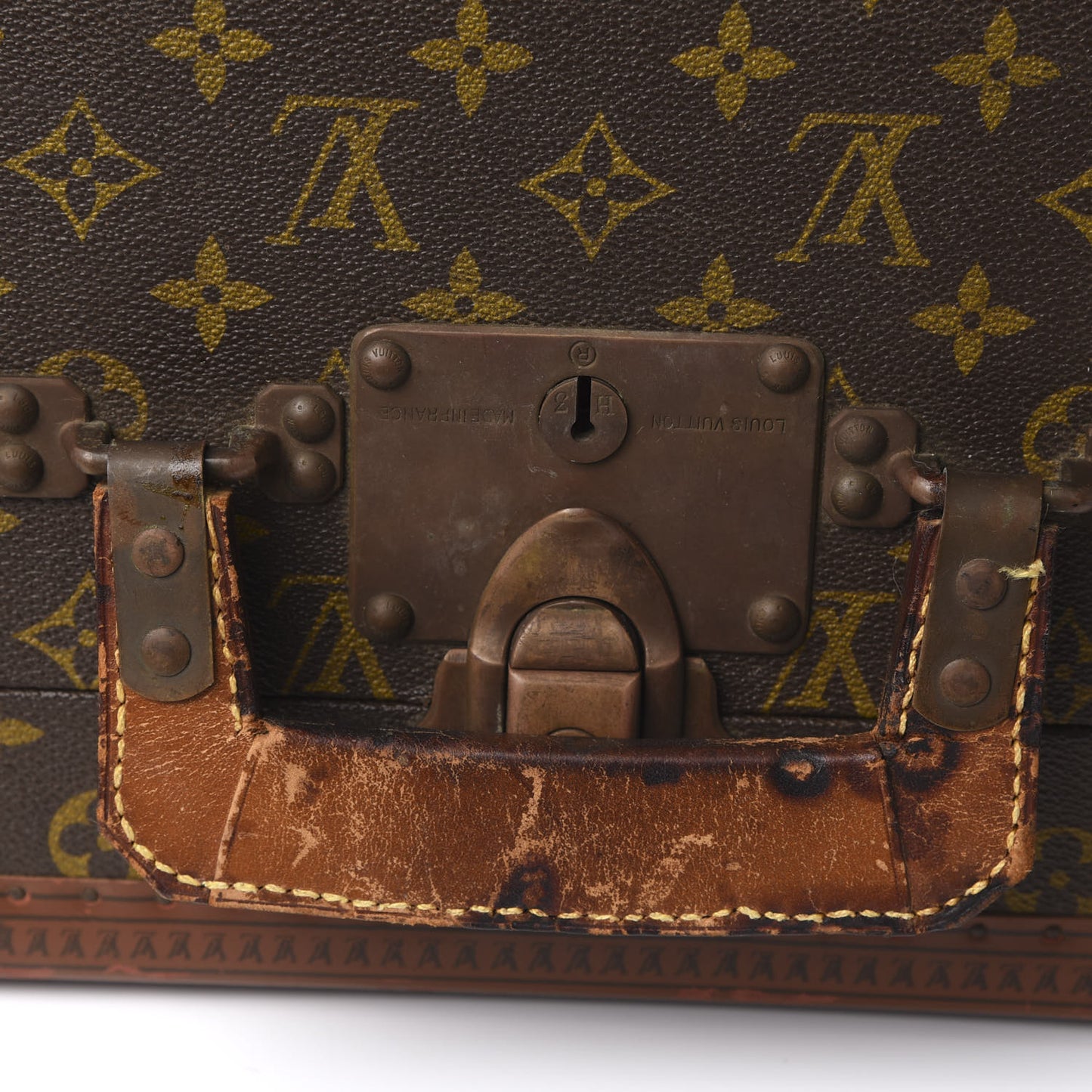 Monogram Alzer 80