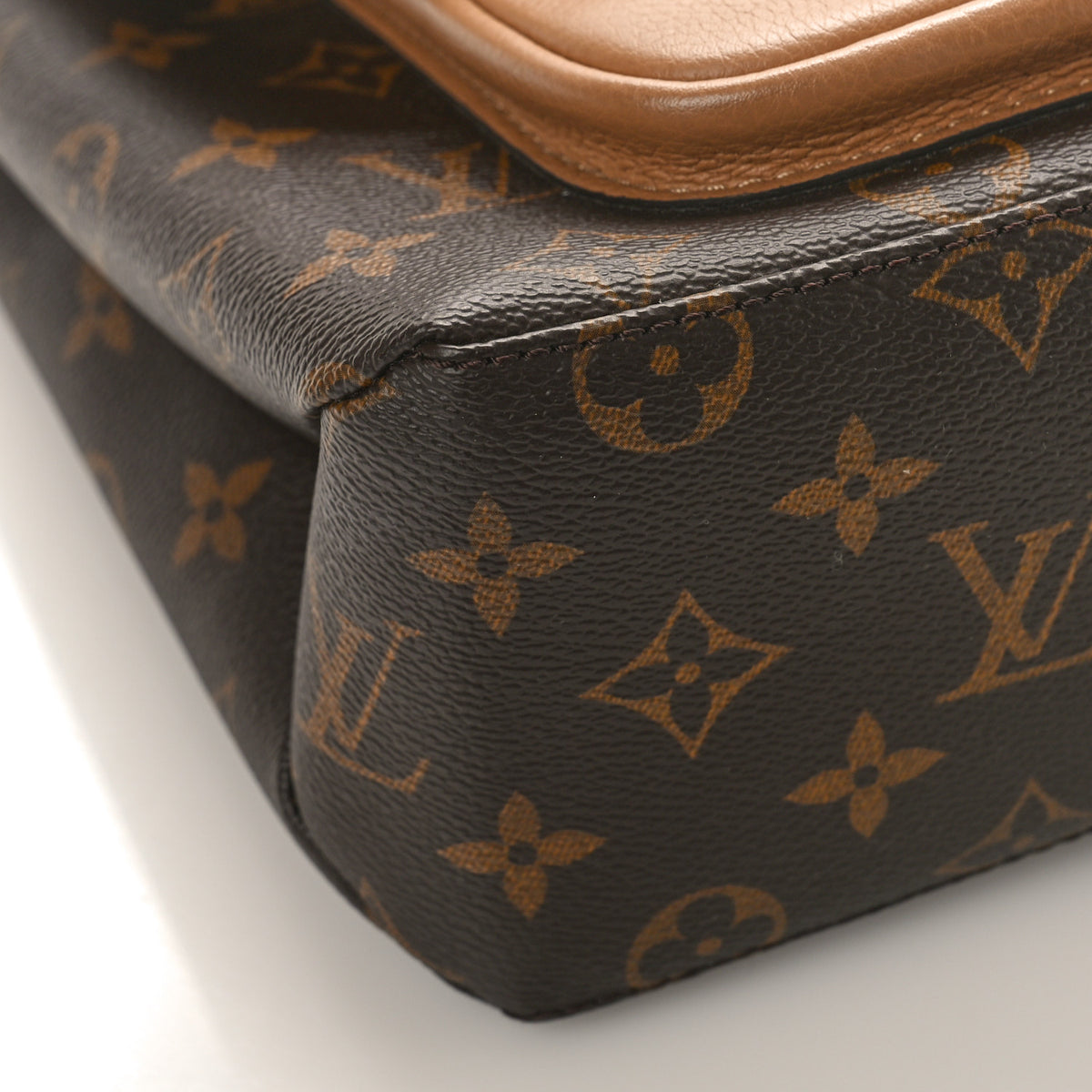 Monogram Marignan Sesame