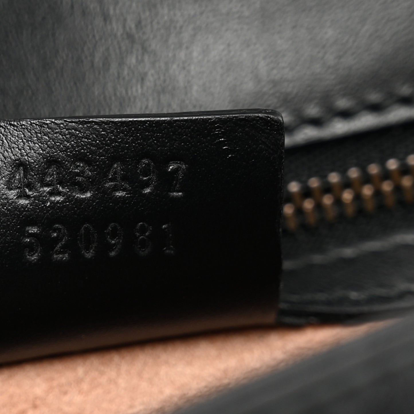 Calfskin Matelasse Small GG Marmont Shoulder Bag Black