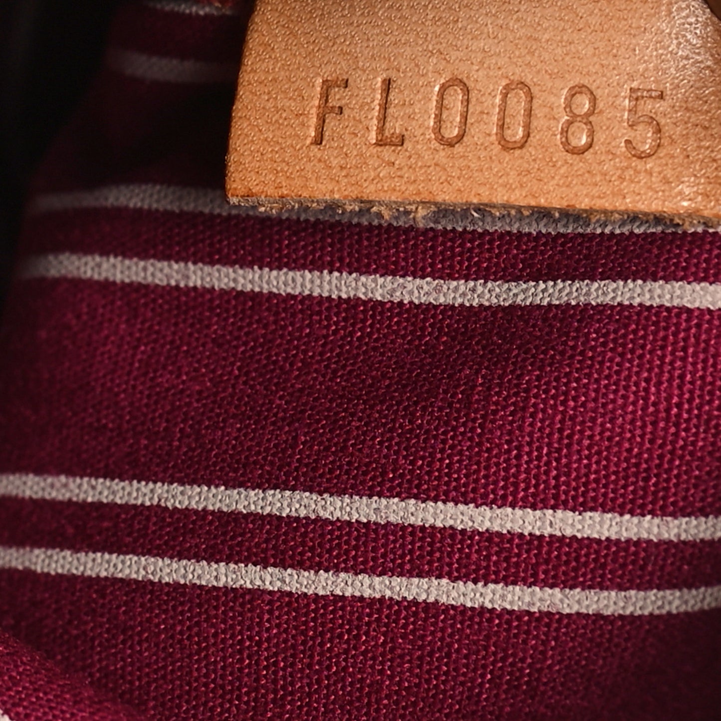 Antigua Cabas PM Red