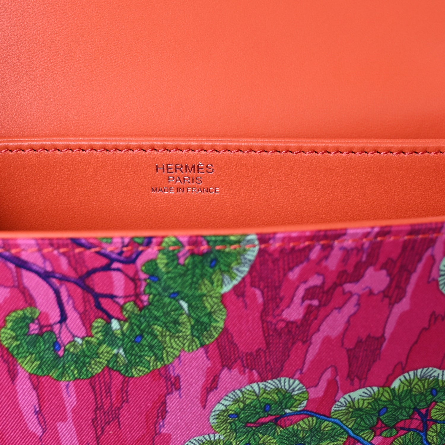 Hermes Swift Silk Sieste Au Paradis 2002 20 Fuchsia Bleu Orange Poppy 6 of 11