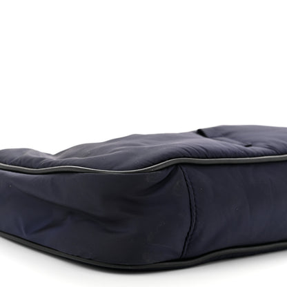 Saint Laurent Econyl Nylon Le 5 A 7 Hobo Navy 9 of 11