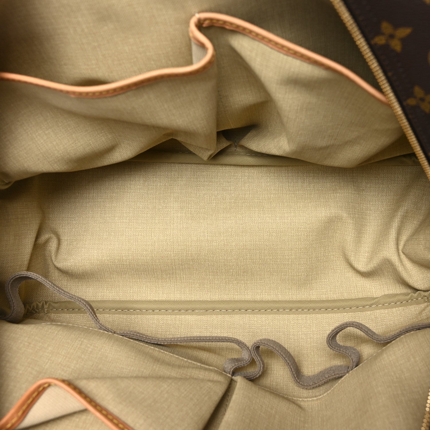 Louis Vuitton Monogram Deauville 5 of 9