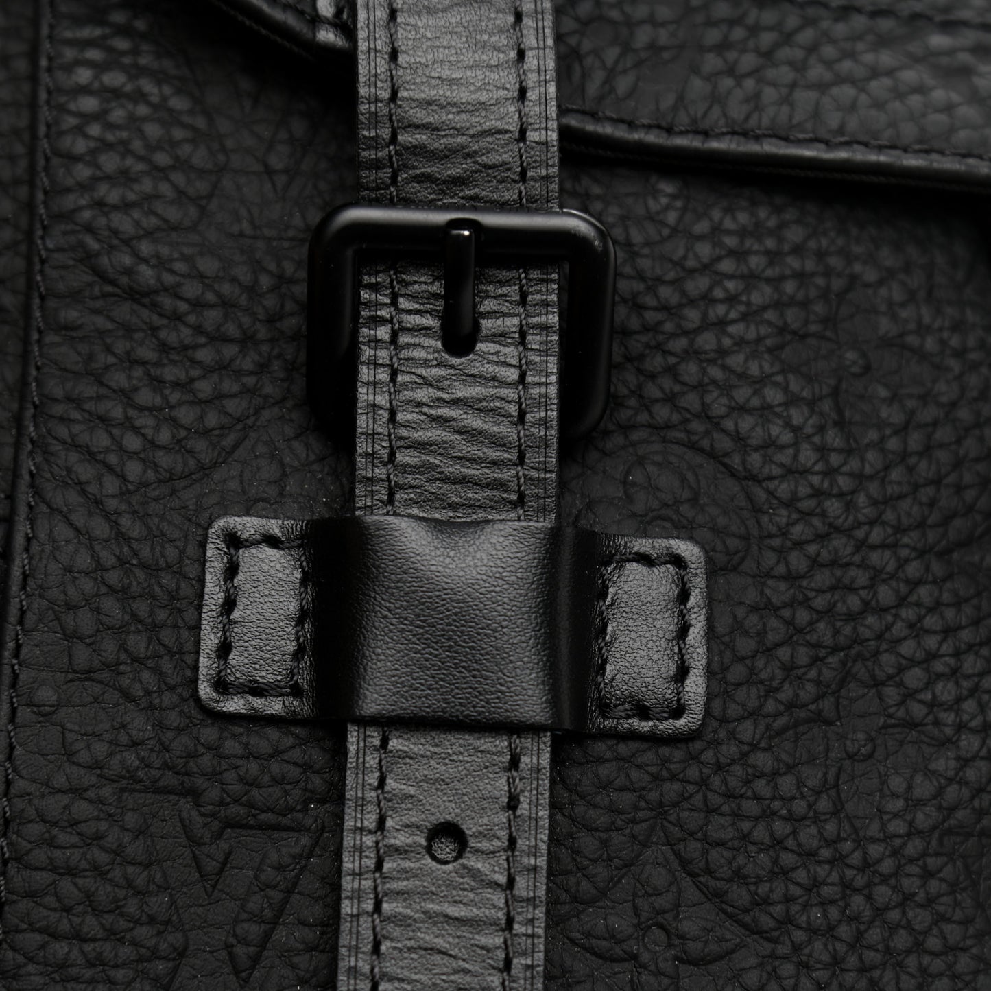 Taurillon Monogram Christopher MM Backpack Black