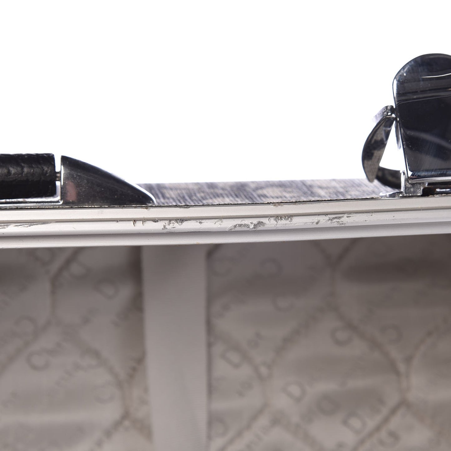 Monogram Jr Pullman 24 Luggage Suitcase Black