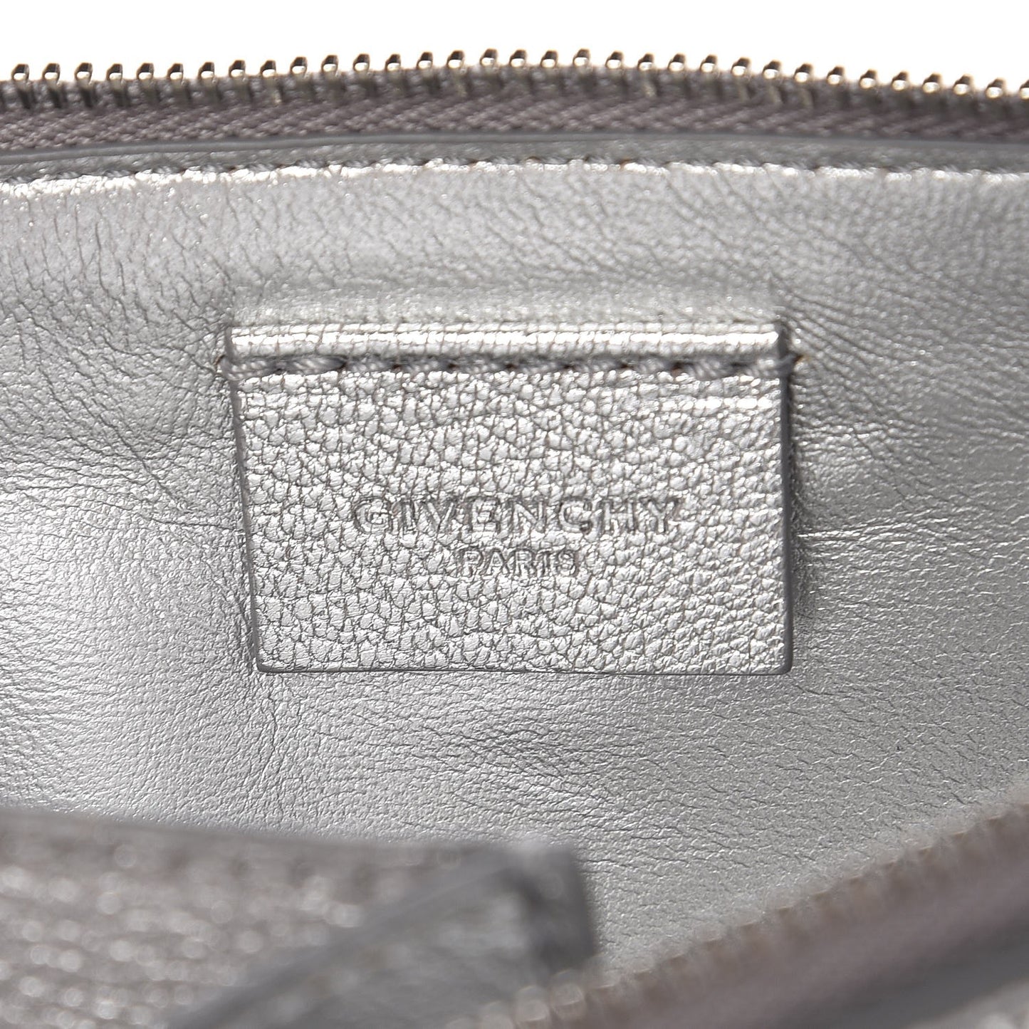Metallic Grained Goatskin Antigona Crossbody Silver