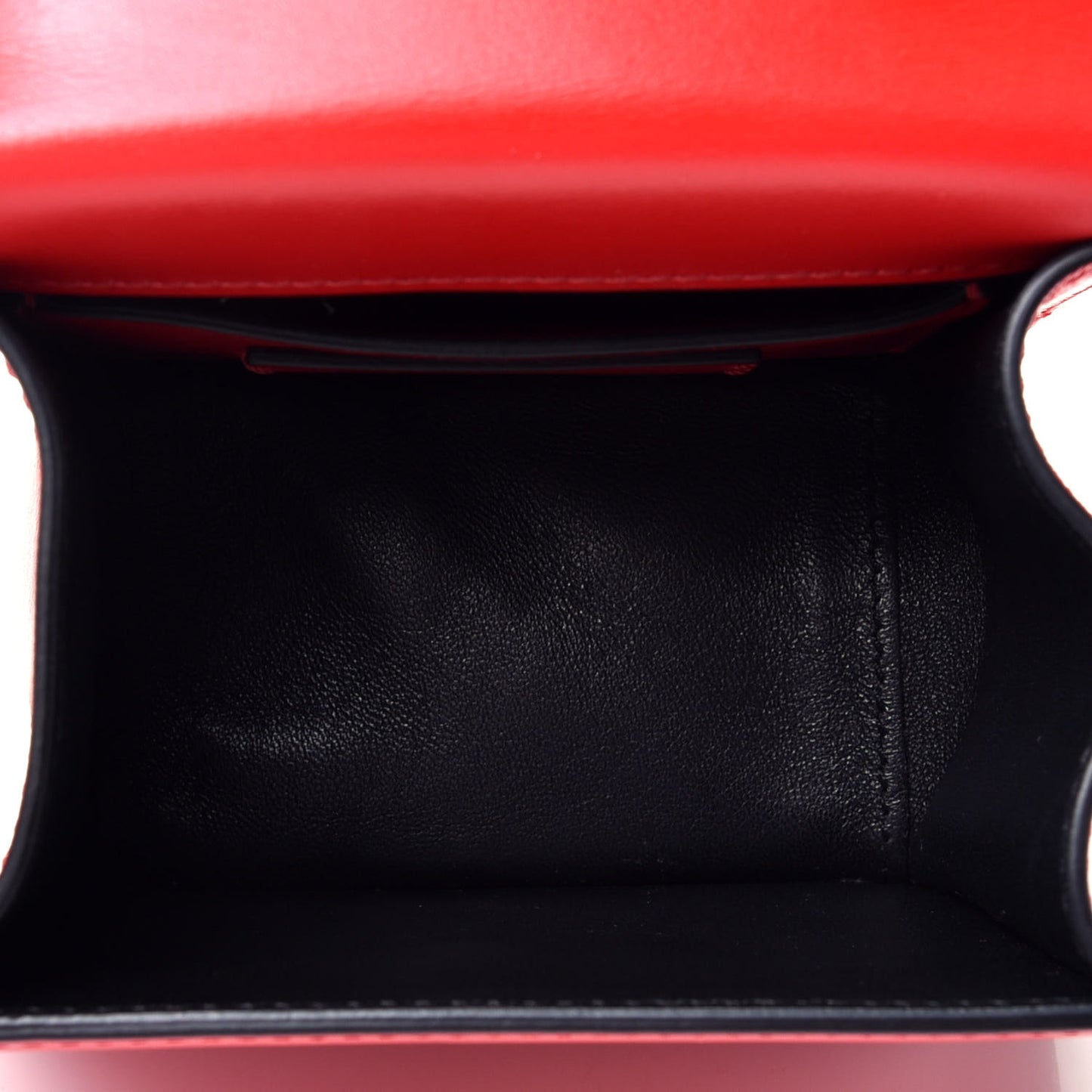 Smooth Calfskin Micro VSling Shoulder Bag Rouge Pur