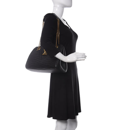 Louis Vuitton Calfskin New Wave Chain Tote Black 2 of 9