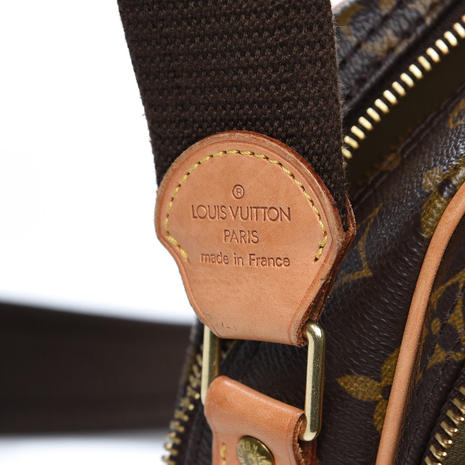 Louis Vuitton Monogram Reporter PM 7 of 16