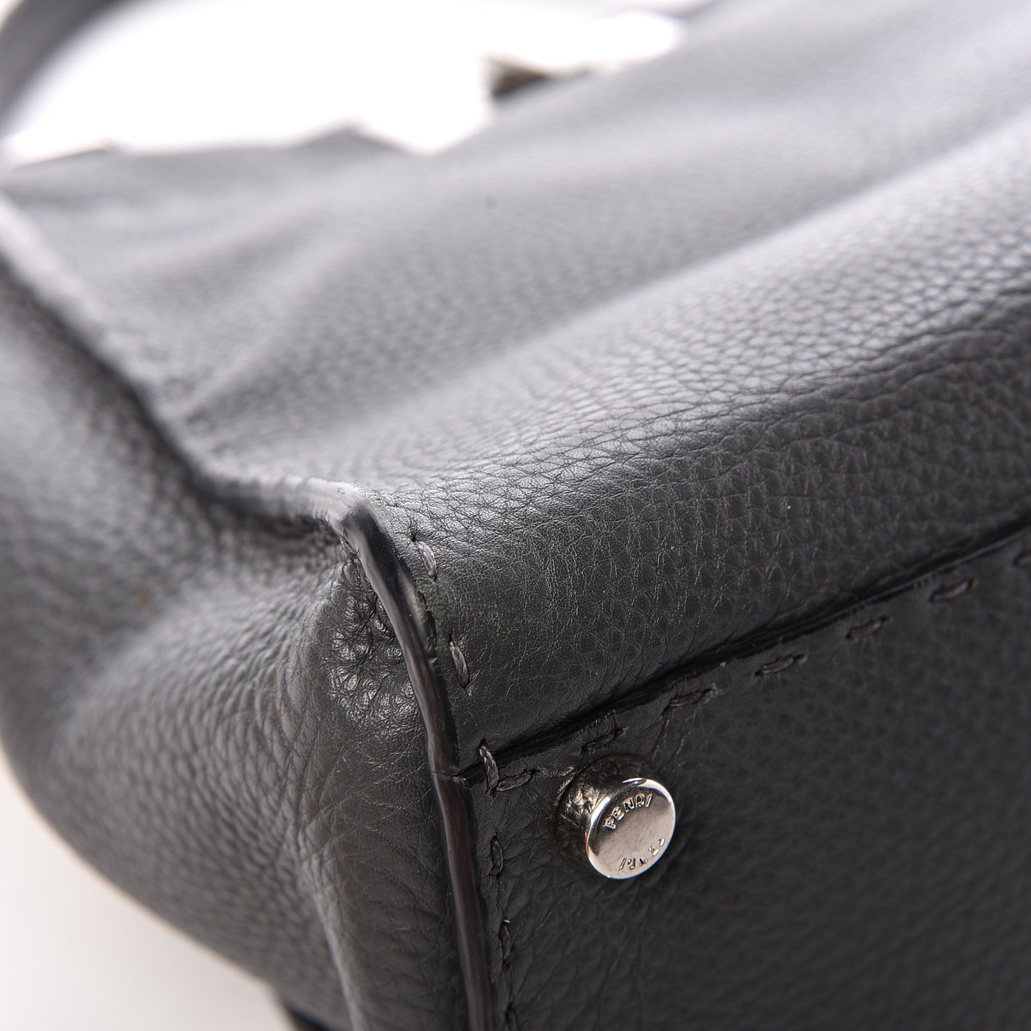 Cuoio Romano Selleria Bi-Color Medium Peekaboo Iconic Satchel Asfalto Latte