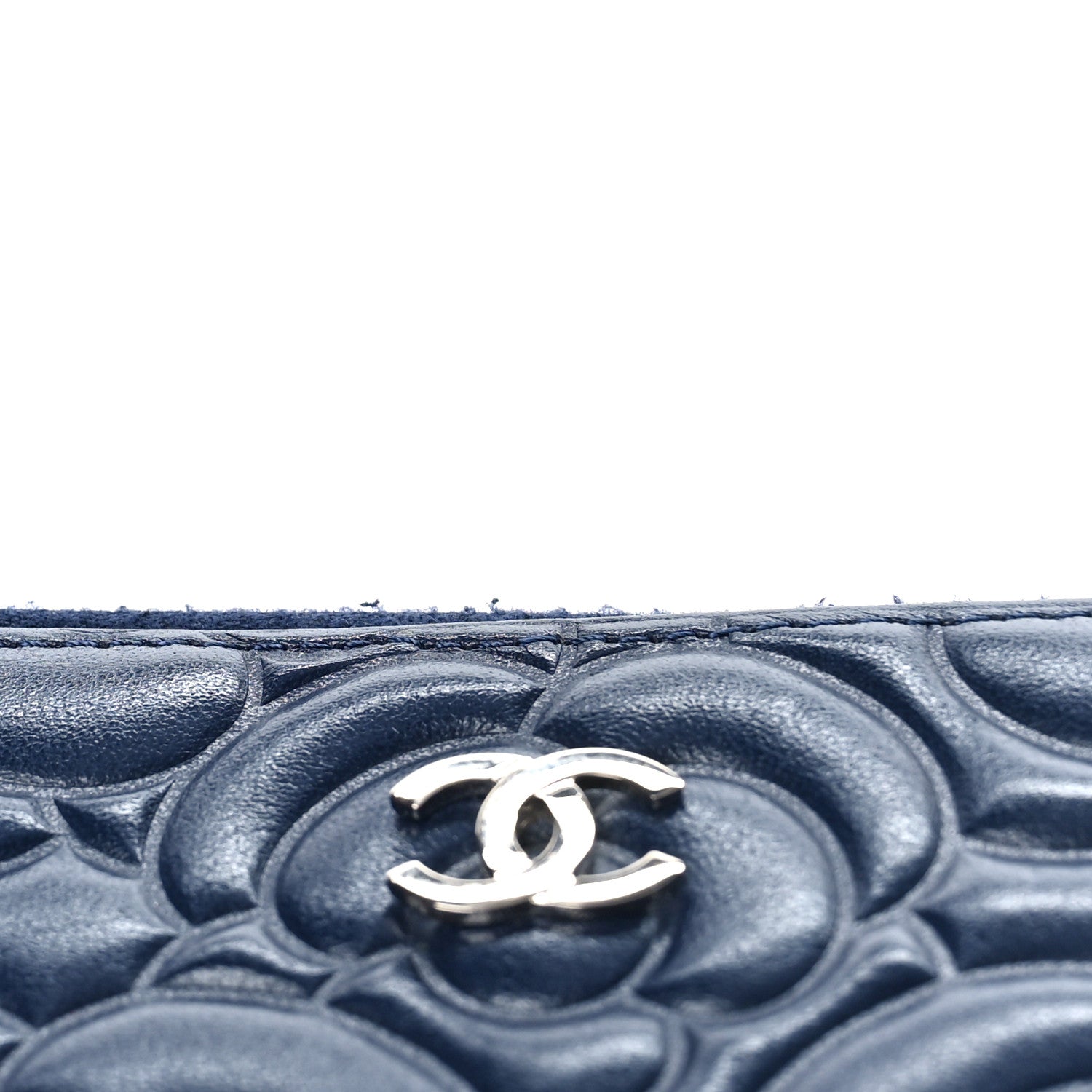 Chanel Lambskin Camellia Embossed Zip Coin Purse Navy 1159098