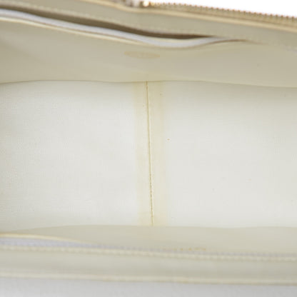 Chanel Caviar Quilted Camera Case White 9 of 28