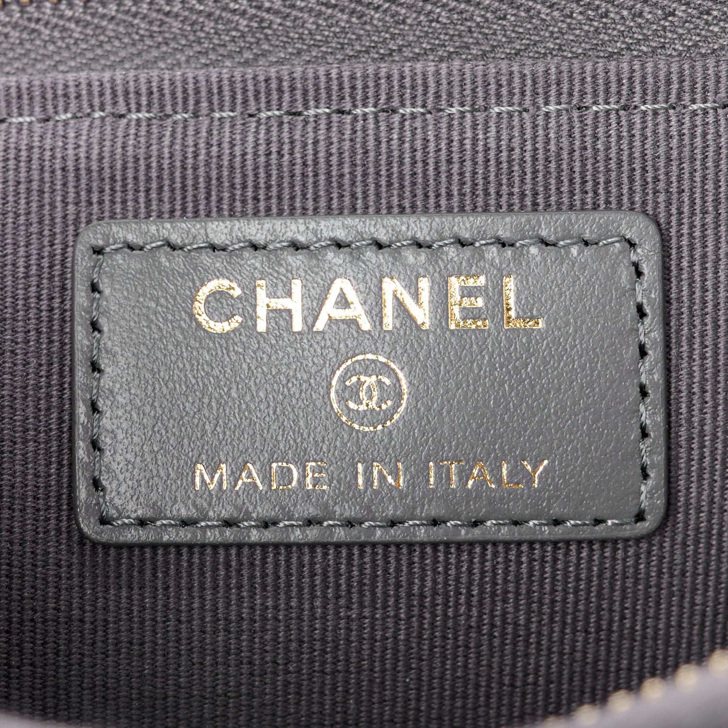 Chanel Caviar Quilted CC Zip Around Card Holder Grey 6 of 11