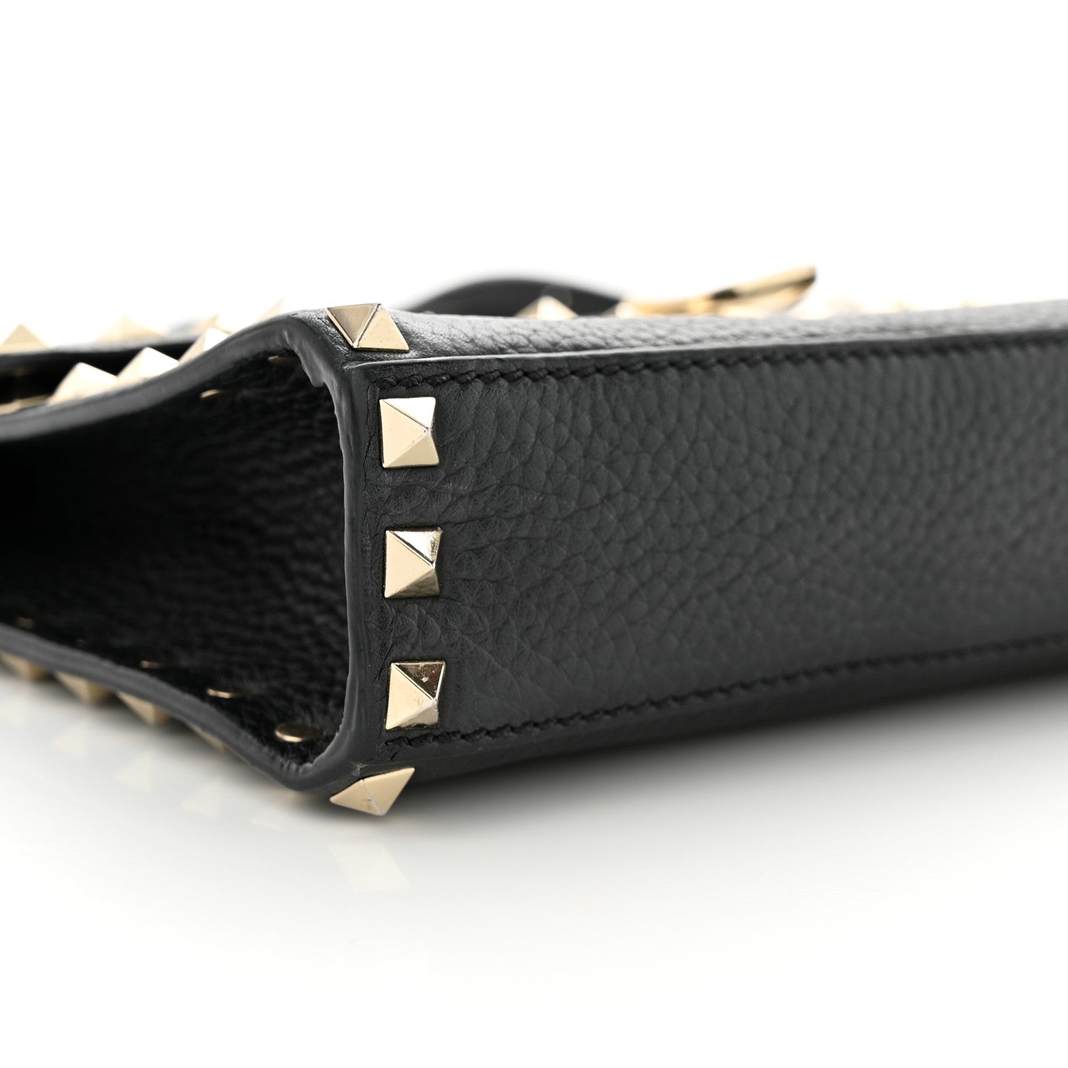 Valentino Garavani VALENTINO GARAVANI Pebbled Calfskin Medium Rockstud Flip Lock Crossbody Bag Black 8 of 10