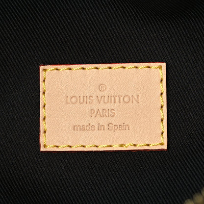 Louis Vuitton Monogram Bumbag 6 of 6